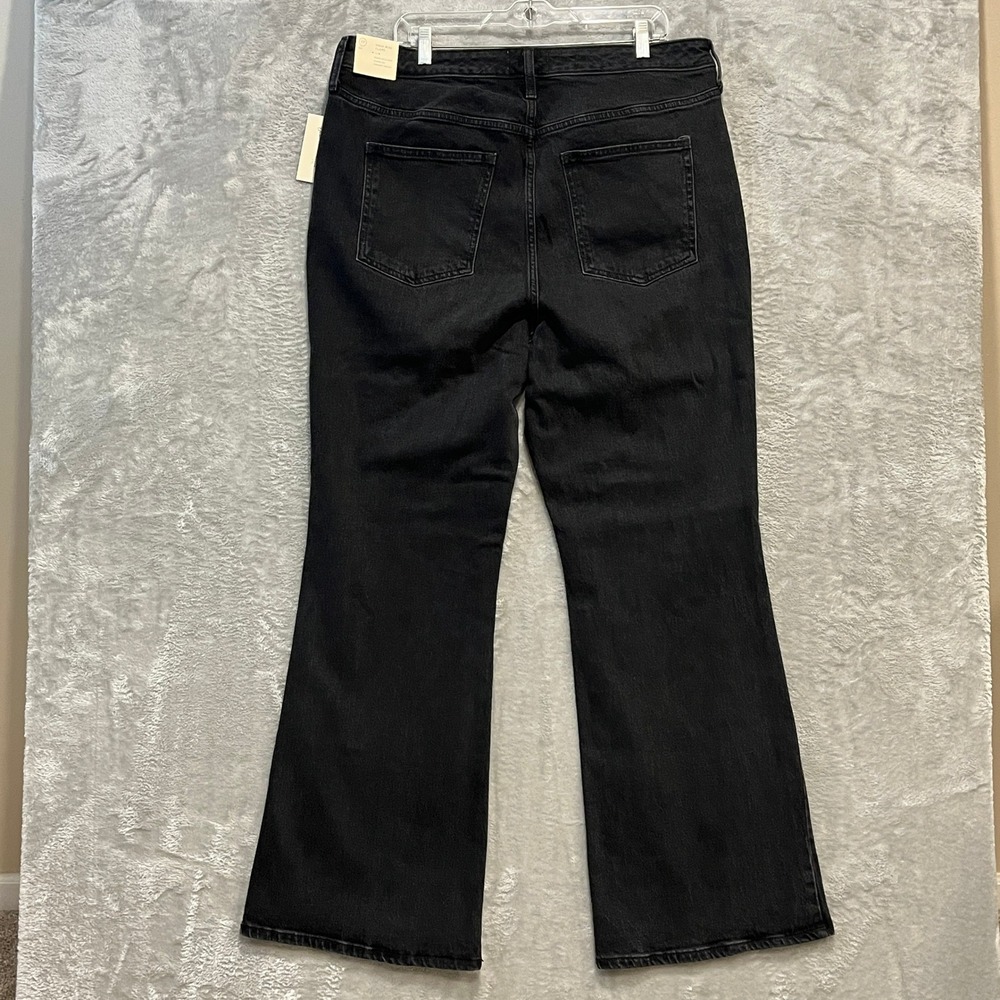 Universal Thread Flare Jeans Womens 17 Black High Rise Denim Regular New - Picture 2 of 10